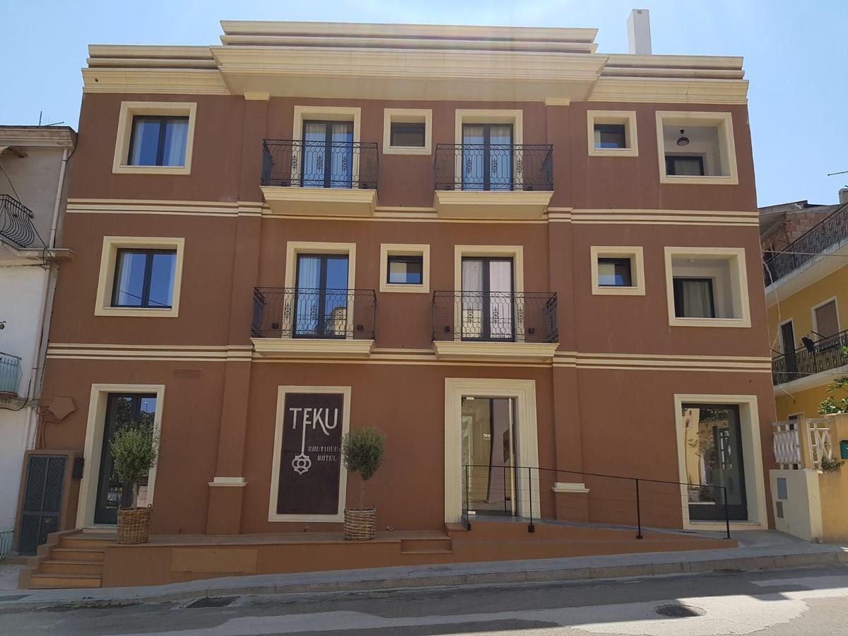 Teku Sardinia Boutique Hotel Bari Sardo Exterior photo